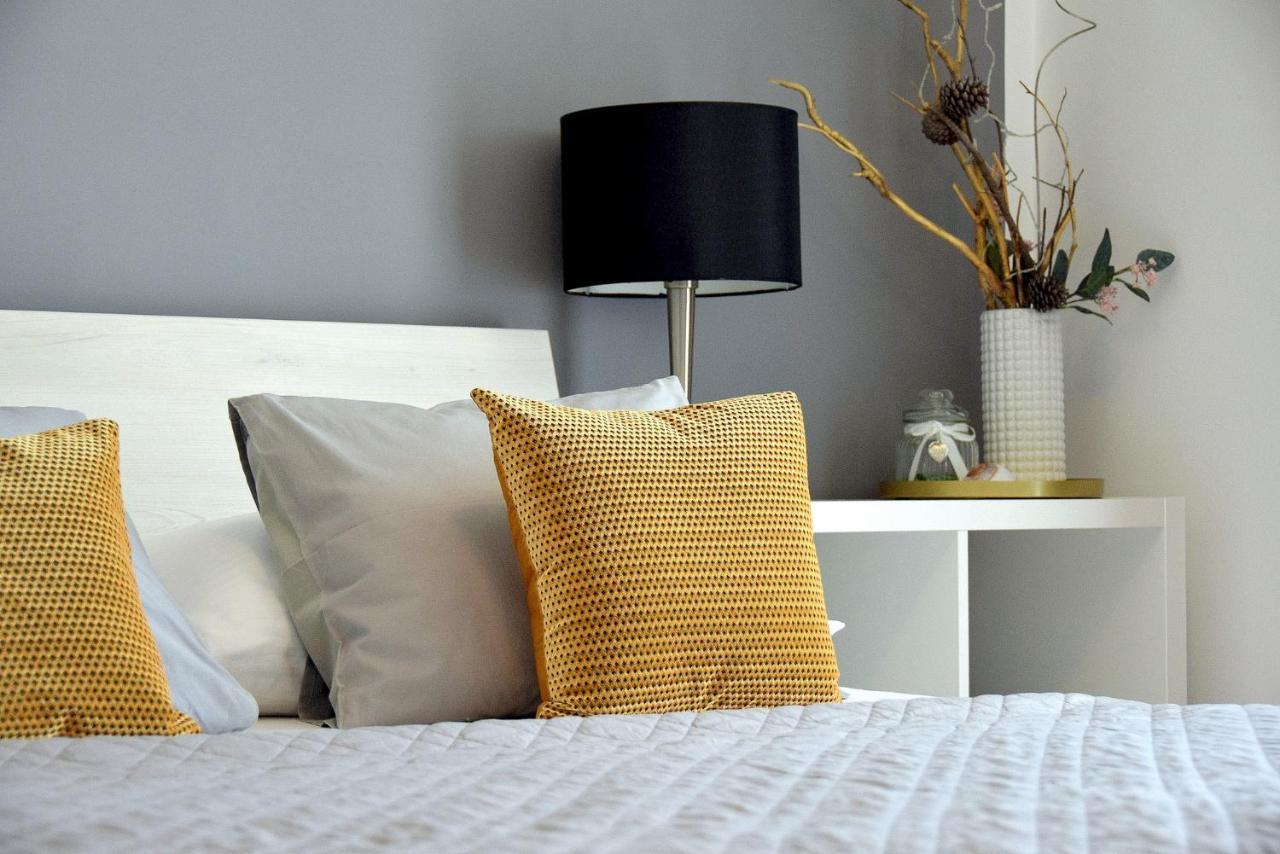 Apartments Muntidor Palit Екстер'єр фото