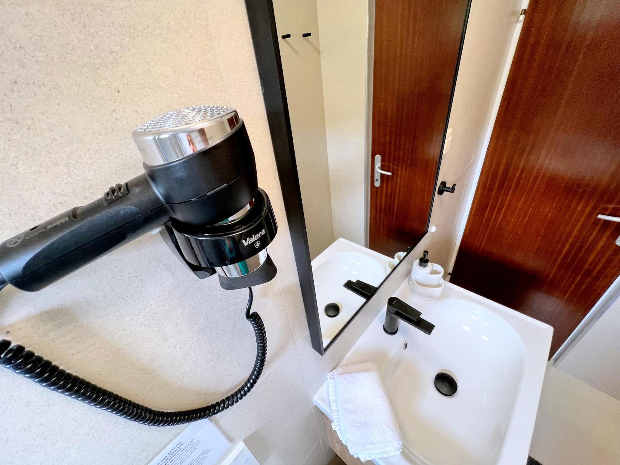 Apartments Muntidor Palit Екстер'єр фото