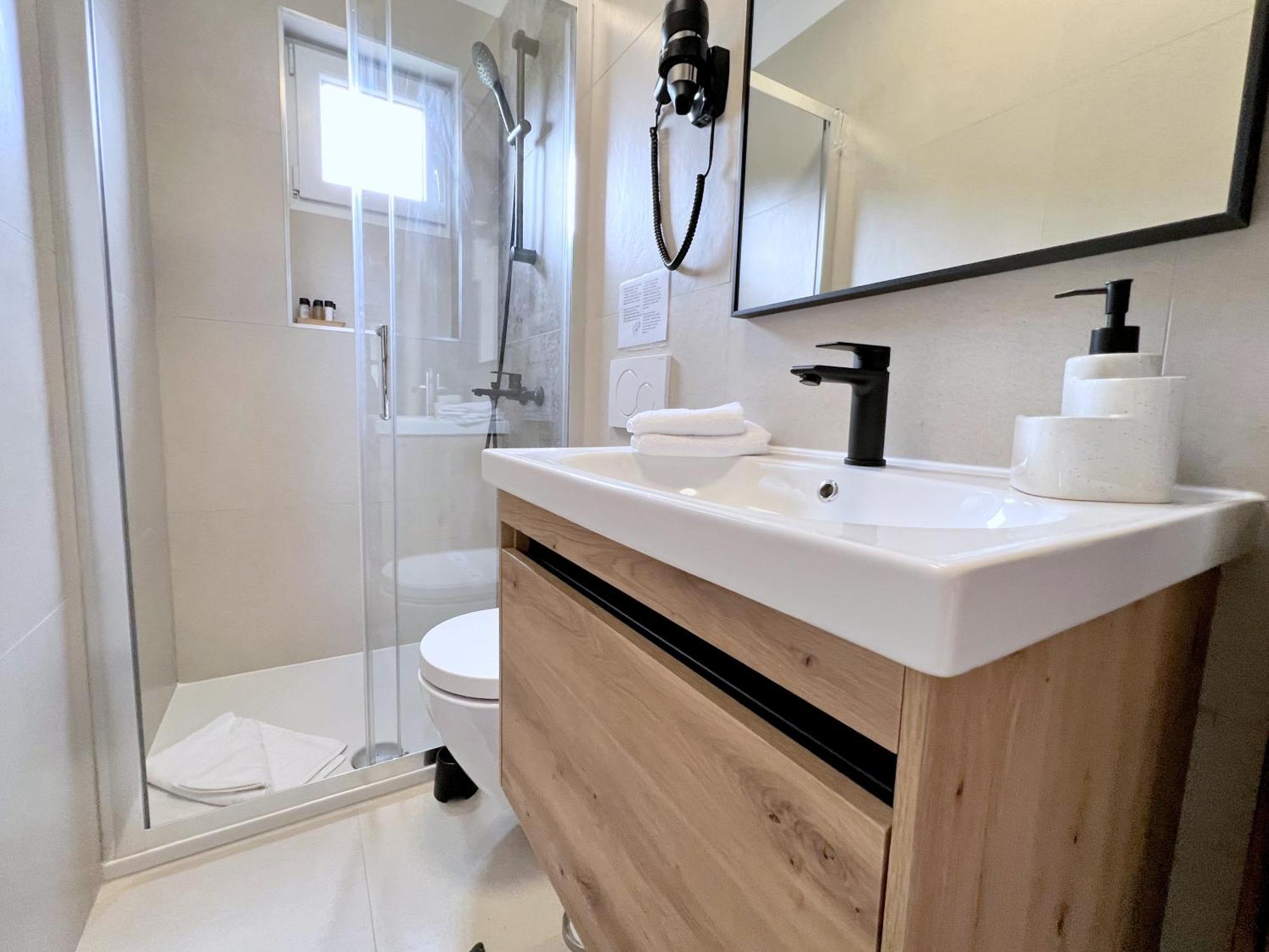 Apartments Muntidor Palit Екстер'єр фото