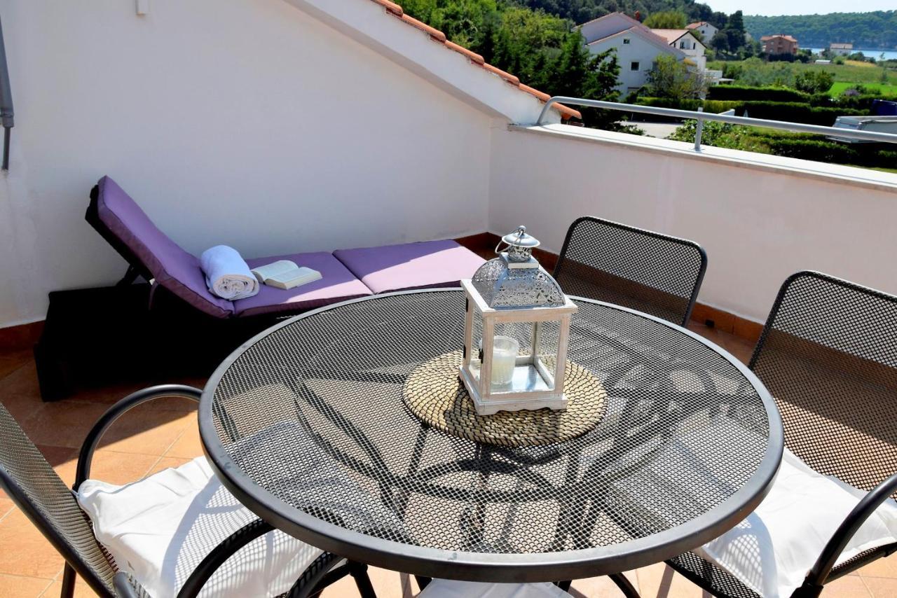 Apartments Muntidor Palit Екстер'єр фото